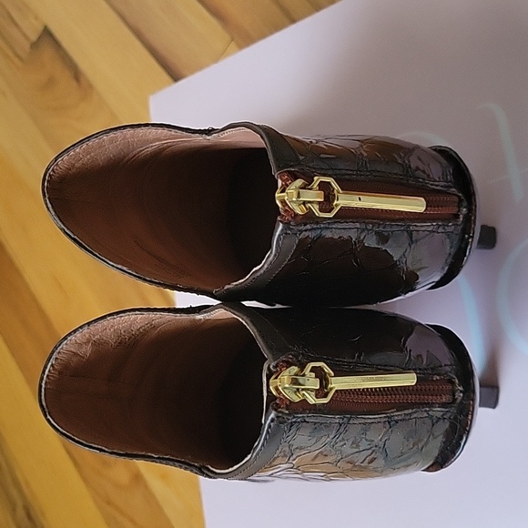 EUC Louise et Cie ankle boots - Picture 6 of 8